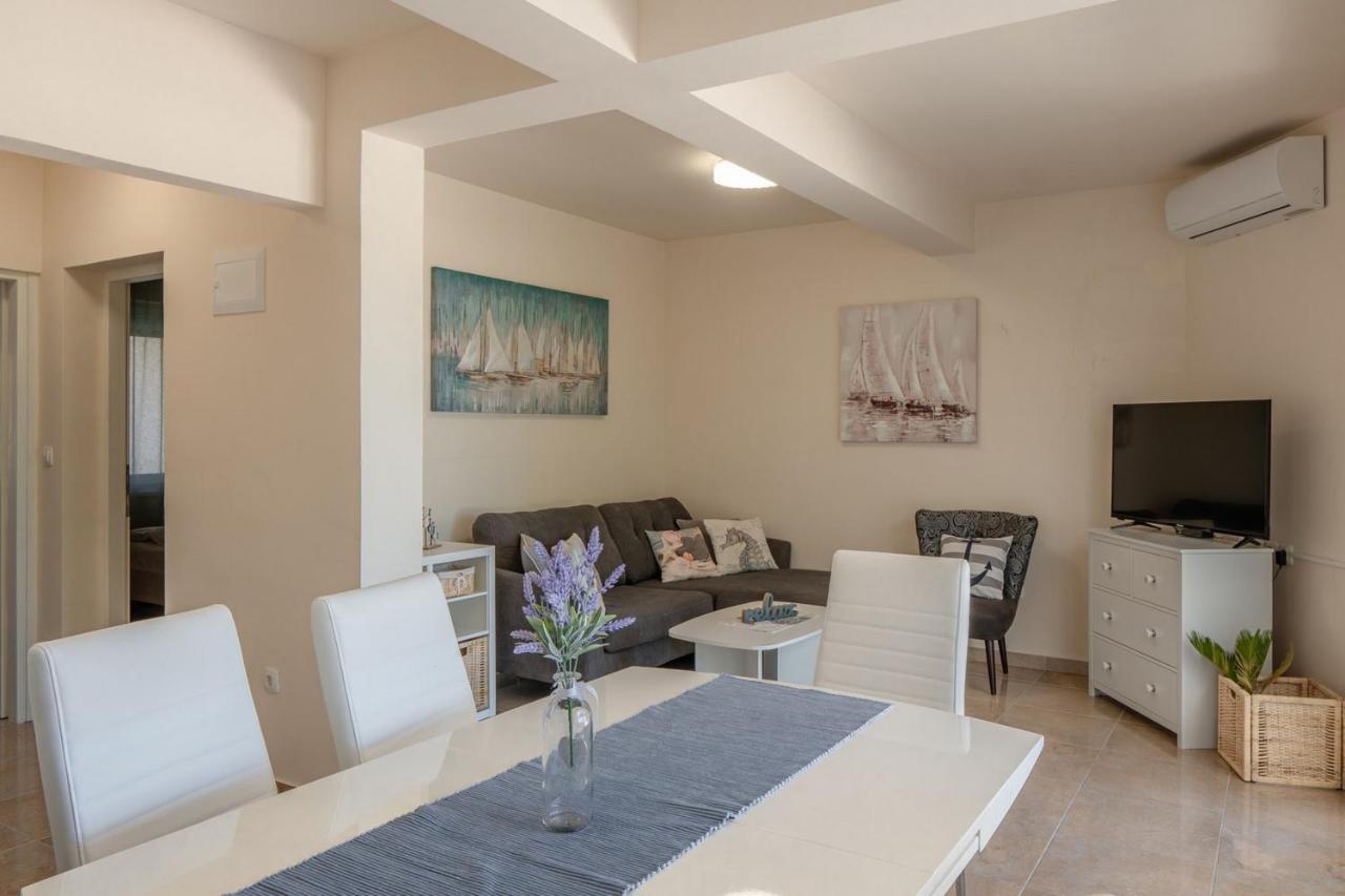 Apartments Sum Mora Vir Exterior foto